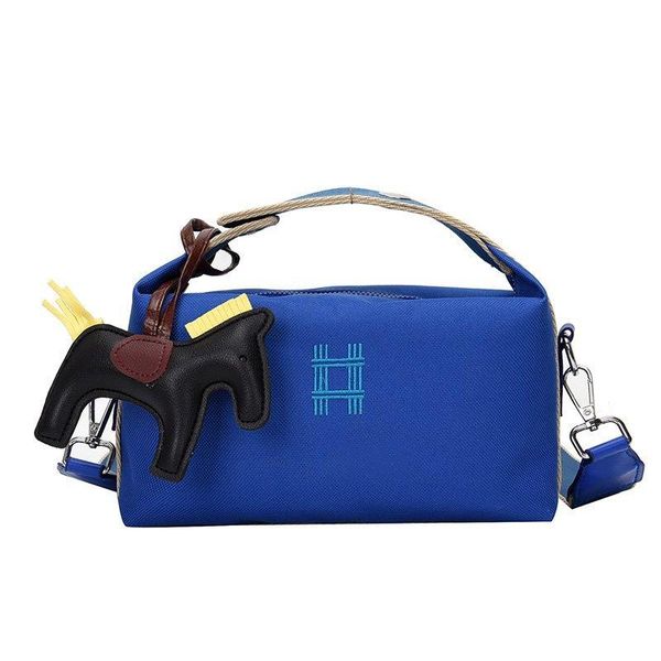 evening bags trend women shoulder 2021 fashion good quality canvas box handbags baguette bag design brand crossbody messenger
evening bags trend women shoulder 2021 fashion good quality canvas box handbags baguette bag design brand crossbody messenger