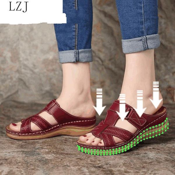 sandals 2021 summer women flat buckle strap ladies slides comfortable home beach slip on wedges shoes woman plus female slippers, Black
sandals 2021 summer women flat buckle strap ladies slides comfortable home beach slip on wedges shoes woman plus female slippers, Black