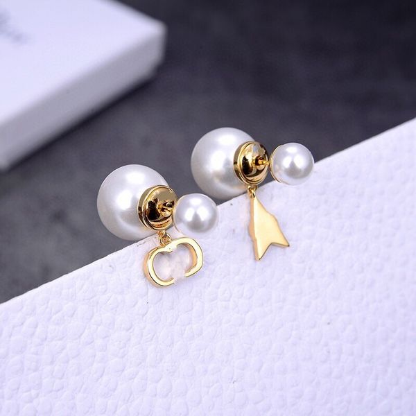 2021 fashion pearl stud earrings for lady women party earring new wedding lovers gift engagement jewelry for bride, Golden;silver
2021 fashion pearl stud earrings for lady women party earring new wedding lovers gift engagement jewelry for bride, Golden;silver