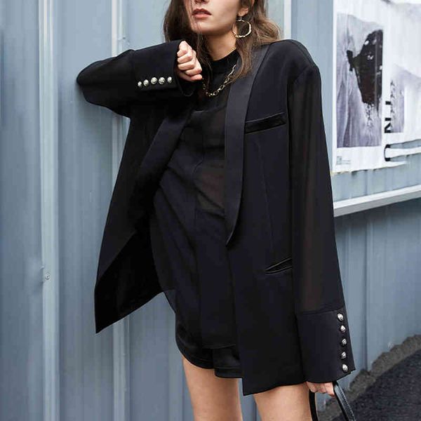 women's suits & blazers twotwinstyle vinatge loose women blazer notched collar long sleeve patchwork button suit for female fashion clo, White;black
women's suits & blazers twotwinstyle vinatge loose women blazer notched collar long sleeve patchwork button suit for female fashion clo, White;black