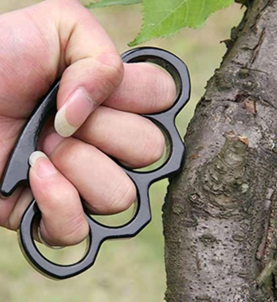 boxing set legal self-defense weapon punch round head iron four finger tiger hand clasp fist buckle defense tiger ring finger clasp hand 785
boxing set legal self-defense weapon punch round head iron four finger tiger hand clasp fist buckle defense tiger ring finger clasp hand 785