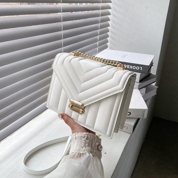 evening bags 2021 candy color v-line crossbody bag for women fashion main female shoulder handbags and purses with handle 
evening bags 2021 candy color v-line crossbody bag for women fashion main female shoulder handbags and purses with handle