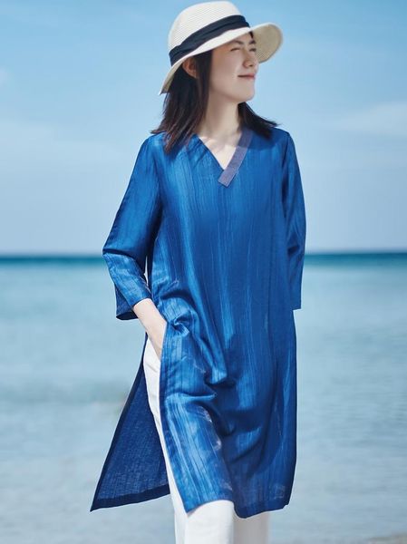 casual dresses improved chinese v-neck high split style pullover loose 7 / 6 sleeve linen shirt for women in spring and summer, Black;gray
casual dresses improved chinese v-neck high split style pullover loose 7 / 6 sleeve linen shirt for women in spring and summer, Black;gray