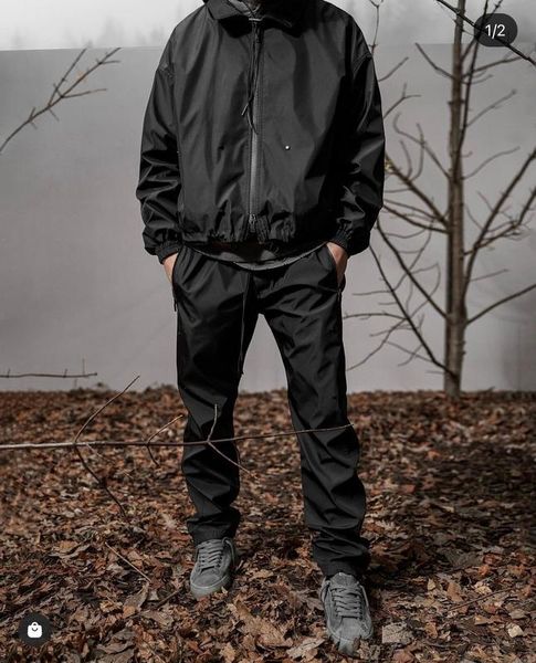 men's pants 1:1 version represent detachable pocket drawstring cargo men women couple hip hop high street casual oversize, Black
men's pants 1:1 version represent detachable pocket drawstring cargo men women couple hip hop high street casual oversize, Black