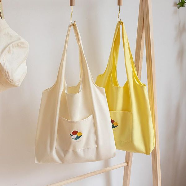 evening bags w&g canvas bag women's single shoulder south korea ins student class vest large capacity handbag
evening bags w&g canvas bag women's single shoulder south korea ins student class vest large capacity handbag