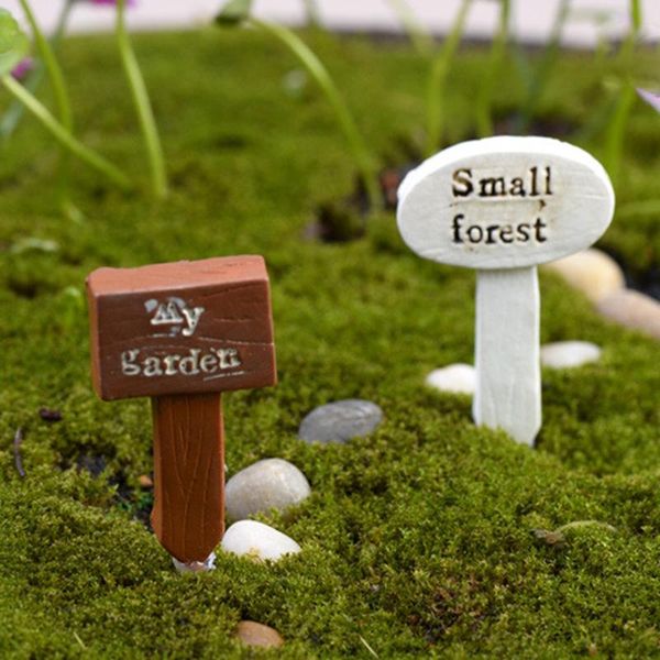 micro landscape decoration forest guide sign mini garden landscape miniature ornaments diy scenery d1
micro landscape decoration forest guide sign mini garden landscape miniature ornaments diy scenery d1