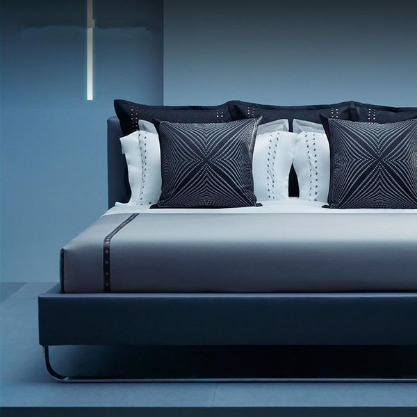 bedding sets premium fashion 4pcs duvet cover set solid embroidery home textile double bed linens and bedspread quilt pillowcase
bedding sets premium fashion 4pcs duvet cover set solid embroidery home textile double bed linens and bedspread quilt pillowcase