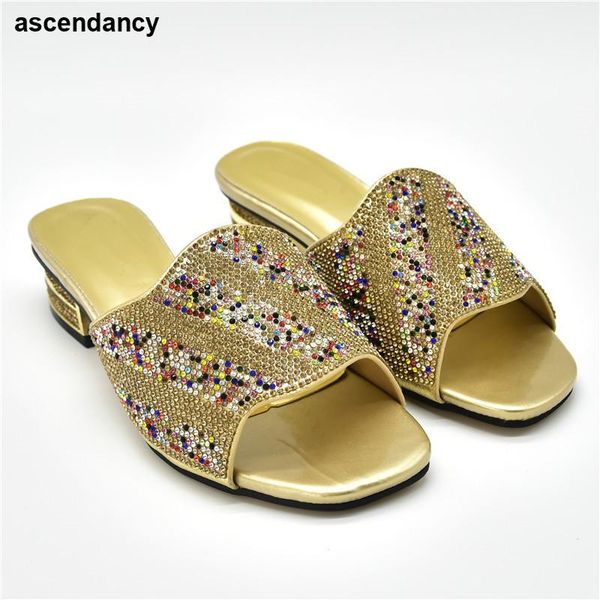 dress shoes african decorated with rhinestone selling italian style slingbacks women slippers designer luxury, Black
dress shoes african decorated with rhinestone selling italian style slingbacks women slippers designer luxury, Black