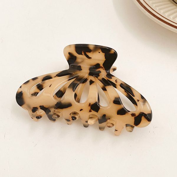 french high-grade leopard hair clip back of head catch female temperament versatile shark headdress, Golden;silver
french high-grade leopard hair clip back of head catch female temperament versatile shark headdress, Golden;silver