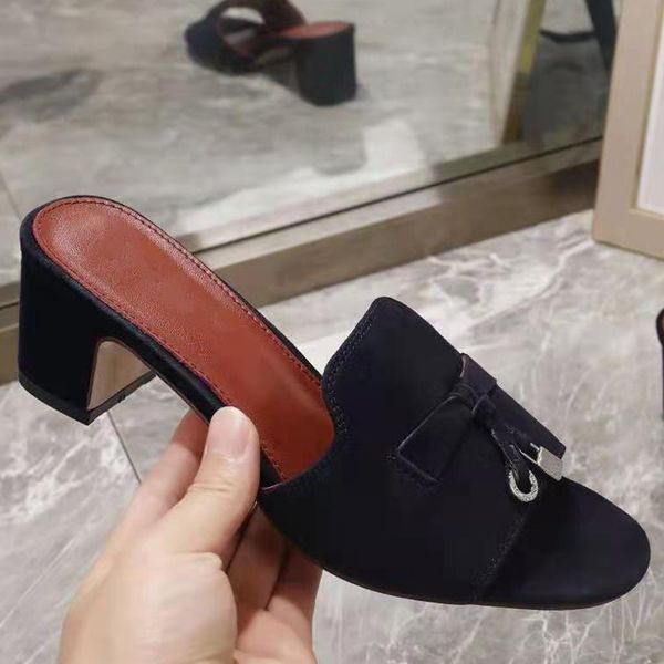 80% off shoes vallu summer new cashmere leather bright buckle fashion casual beach outdoor mid-drag sandals, Black
80% off shoes vallu summer new cashmere leather bright buckle fashion casual beach outdoor mid-drag sandals, Black