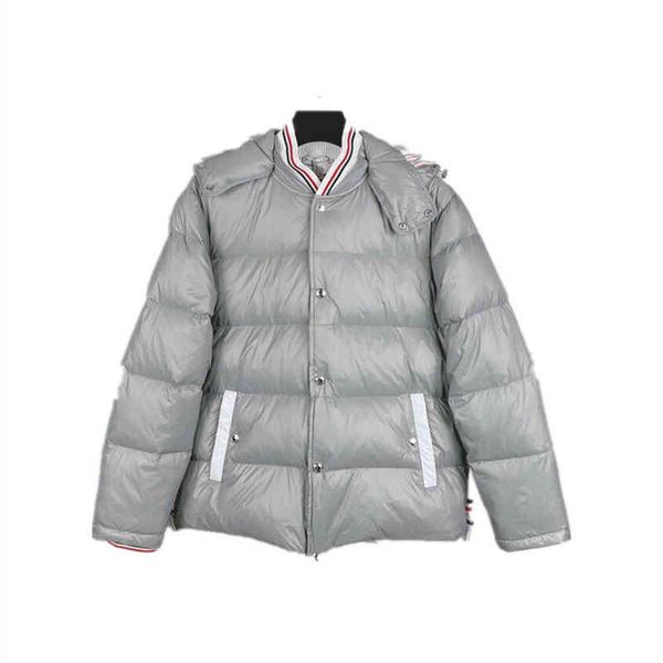 winter tb new style dachable hooded four-bar down fashion casual cotton men and women the same warm et, Black;white
winter tb new style dachable hooded four-bar down fashion casual cotton men and women the same warm et, Black;white