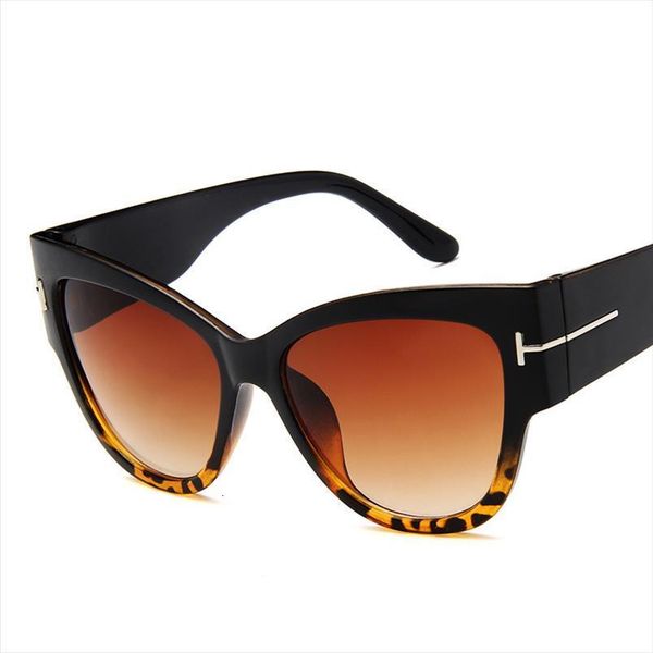 tom fashion brand designer cat eye women sunglasses female gradient points sun glasses big oculos feminino de sol uv400, White;black
tom fashion brand designer cat eye women sunglasses female gradient points sun glasses big oculos feminino de sol uv400, White;black