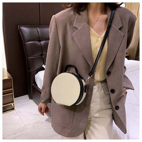 evening bags ladies shoulder bag frosted retro small black simple round feminine pu leather lady messenger
evening bags ladies shoulder bag frosted retro small black simple round feminine pu leather lady messenger