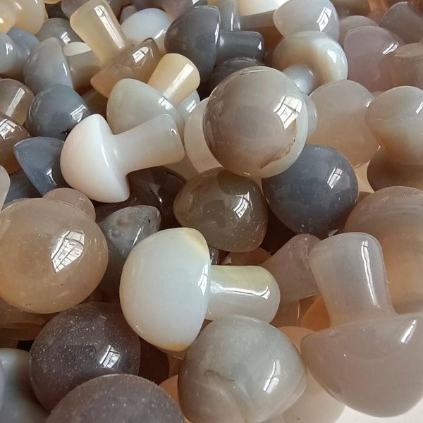 decorative objects & figurines 1pc crystal agate stone, natural quartz crystal, mushroom-shape flower pot and fish tank decoration
decorative objects & figurines 1pc crystal agate stone, natural quartz crystal, mushroom-shape flower pot and fish tank decoration