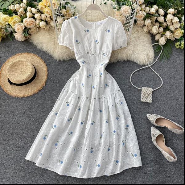 women summer sweet embroidery dress french retro puff sleeve o neck a line dress elegant simple streetwear midi dress, Black;gray
women summer sweet embroidery dress french retro puff sleeve o neck a line dress elegant simple streetwear midi dress, Black;gray