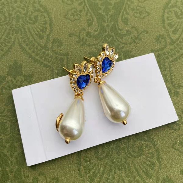 new luxury jewelry sapphire heart women stud water pearl drop earrings popular party wedding studearring g025, Golden;silver
new luxury jewelry sapphire heart women stud water pearl drop earrings popular party wedding studearring g025, Golden;silver