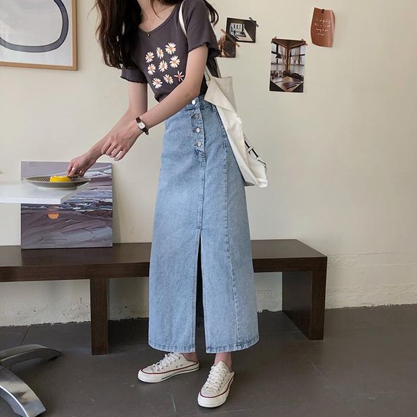 skirts 2021 women denim skirt high waist side four buttons spilt straight korean chic fashion streetwear, Black
skirts 2021 women denim skirt high waist side four buttons spilt straight korean chic fashion streetwear, Black