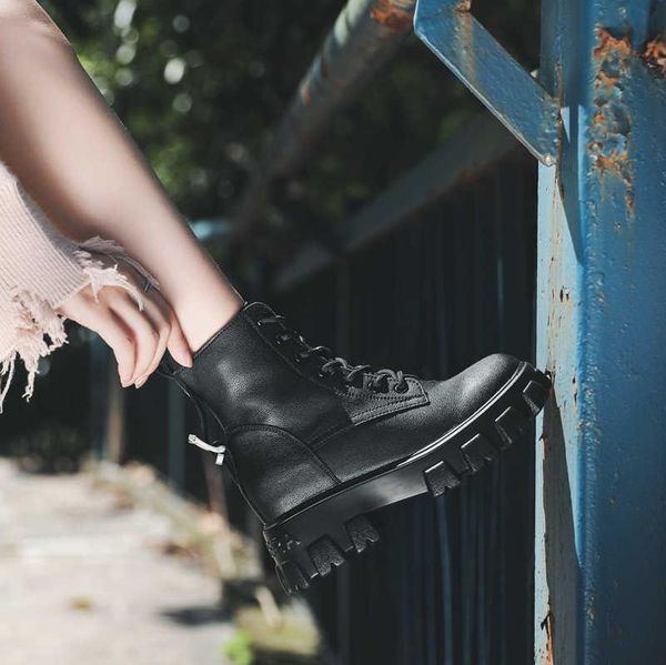 boots winter snow short inside high women's korean british style leather versatile ins tube plush cotton, Black
boots winter snow short inside high women's korean british style leather versatile ins tube plush cotton, Black