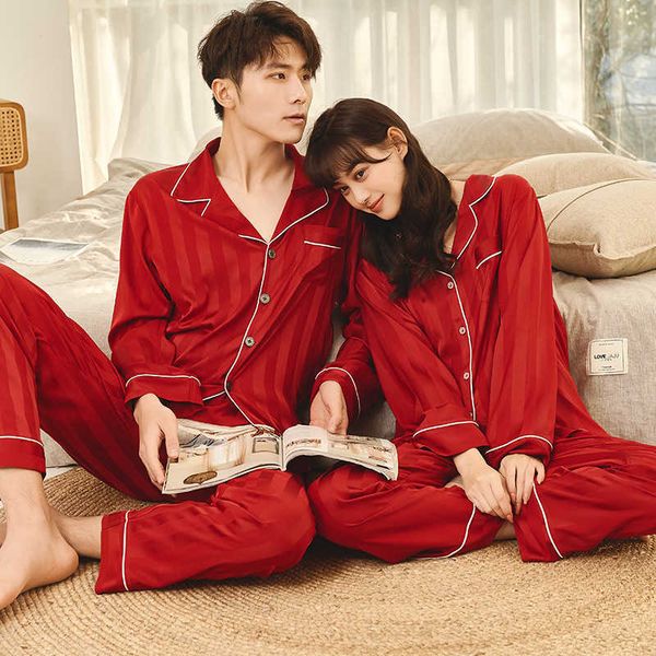 yaoting new satin pajamas men's spring and summer lovers long sleeve trousers jacquard thin home suit 2231 dressing gown, Black;red
yaoting new satin pajamas men's spring and summer lovers long sleeve trousers jacquard thin home suit 2231 dressing gown, Black;red