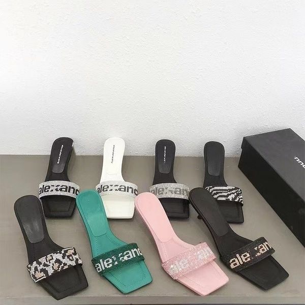 2021 summer new net red square slippers cat heel shoes king white party aw one line sandals, Black
2021 summer new net red square slippers cat heel shoes king white party aw one line sandals, Black