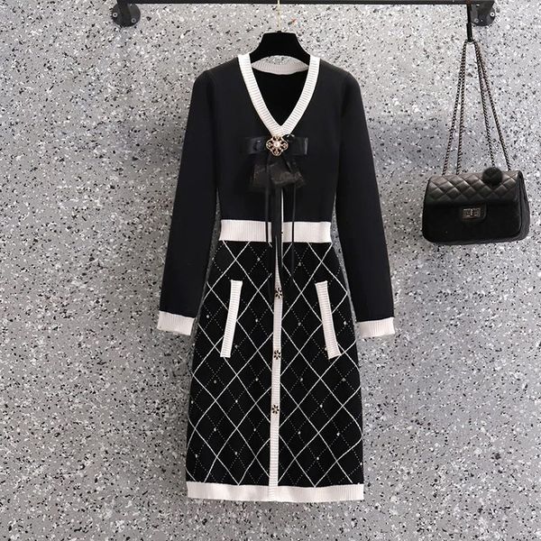casual dresses bowknot v neck white black hit color knitting sweater for women 2021 fall winter vestidos long sleeve robe femme, Black;gray
casual dresses bowknot v neck white black hit color knitting sweater for women 2021 fall winter vestidos long sleeve robe femme, Black;gray