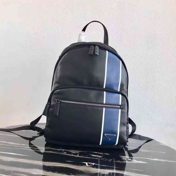 design handbag men's european triangle leather with waterproof nylon cloth contrast backpack men 1uhf
design handbag men's european triangle leather with waterproof nylon cloth contrast backpack men 1uhf