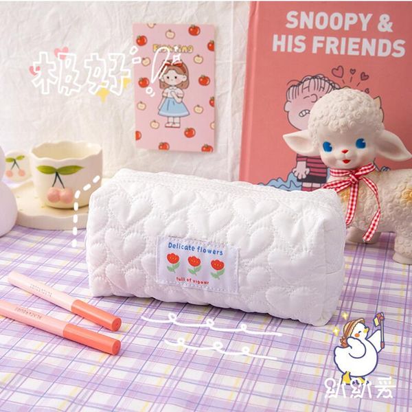 cosmetic bags & cases ins flower bag for women big capacity cute organizer beauty korean fashion girls simple portable makeup case mo281
cosmetic bags & cases ins flower bag for women big capacity cute organizer beauty korean fashion girls simple portable makeup case mo281