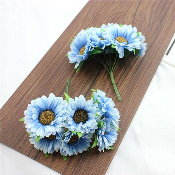1* artificial chrysanthemum wedding silk flower bridal headdress diy making accessories family and party high-end decorations
1* artificial chrysanthemum wedding silk flower bridal headdress diy making accessories family and party high-end decorations