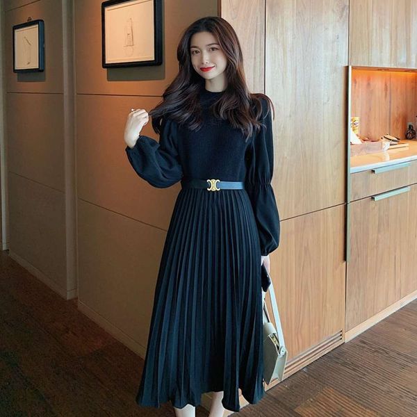 temperament autumn new women's pure and winter color semi knitted high collar long sleeve woolen dress fashion gathered waist pleated s, Black;gray
temperament autumn new women's pure and winter color semi knitted high collar long sleeve woolen dress fashion gathered waist pleated s, Black;gray