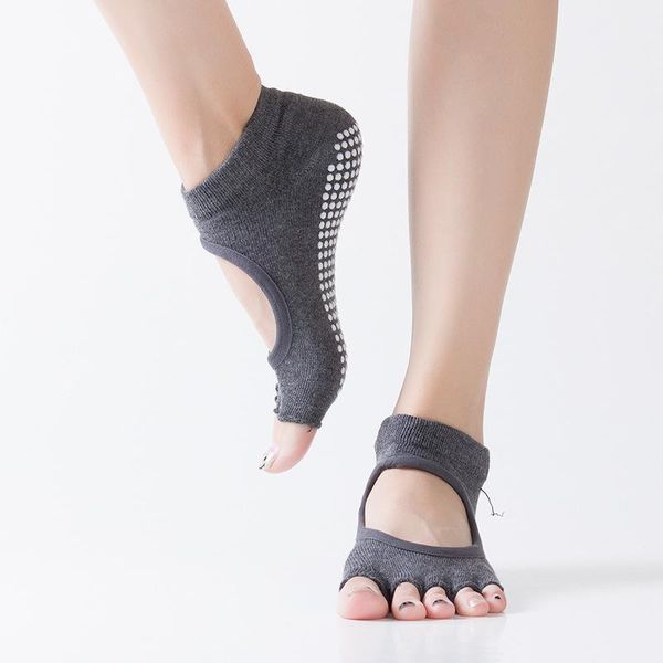yoga socks women's non-slip open toe backless sports running comfortable breathable and stylish, Black
yoga socks women's non-slip open toe backless sports running comfortable breathable and stylish, Black