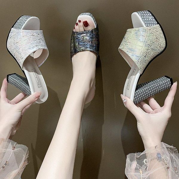 slippers 2021women high heels sandals style chain decoration square toe ladies outdoor party shoes zapatillas mujer, Black
slippers 2021women high heels sandals style chain decoration square toe ladies outdoor party shoes zapatillas mujer, Black