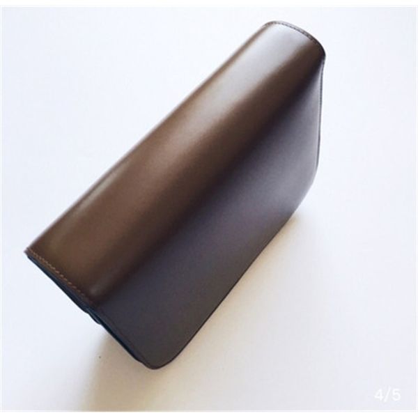 70% off factory store single shoulder oblique span lock small square classic box leather bag
70% off factory store single shoulder oblique span lock small square classic box leather bag
