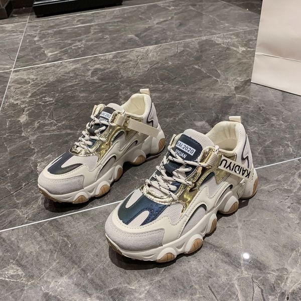 New Fashion Woman Casual Shoes Female Black White Platform Thick Sole Running Shoes Women Chunky Sneakers Vulcanize Shoes
New Fashion Woman Casual Shoes Female Black White Platform Thick Sole Running Shoes Women Chunky Sneakers Vulcanize Shoes