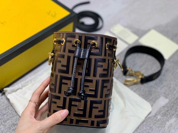 women luxurys designers bags 2021 womens handbags purses designer crossbody wallet bag louisbags_18 versatile bucket wind cow leather drawst
women luxurys designers bags 2021 womens handbags purses designer crossbody wallet bag louisbags_18 versatile bucket wind cow leather drawst