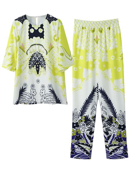 women's two piece pants designer clothing sets 2021 summer women diamond beading deco loose +skinny casual 2 pc tracksuit, White
women's two piece pants designer clothing sets 2021 summer women diamond beading deco loose +skinny casual 2 pc tracksuit, White