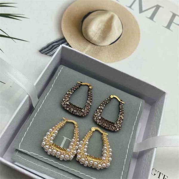 70% off outlet online new temperament net red anti allergy letter pearl earrings for women, Golden
70% off outlet online new temperament net red anti allergy letter pearl earrings for women, Golden