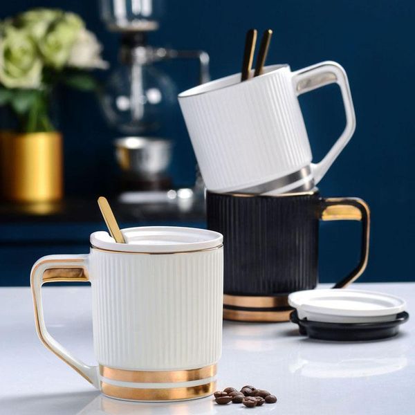 mugs 400ml simple phnom penh coffee cup black and white couple with lid spoon creative ceramic gift
mugs 400ml simple phnom penh coffee cup black and white couple with lid spoon creative ceramic gift