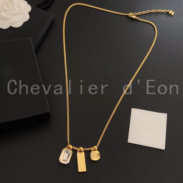 pendant necklaces chevalier d'eon brand fashion jewelry for women chain party light gold color crystal c luxury necklace, Silver
pendant necklaces chevalier d'eon brand fashion jewelry for women chain party light gold color crystal c luxury necklace, Silver