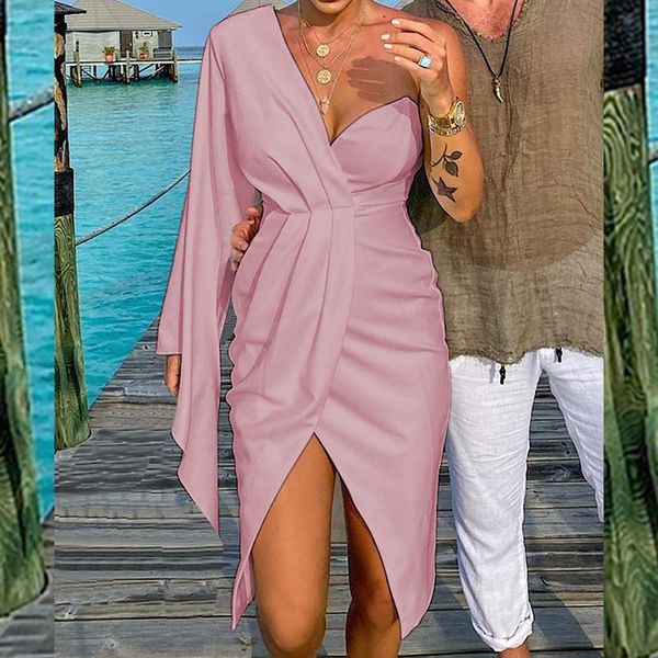 casual dresses autumn fashion irregular flared sleeves slit dress office lady one shoulder elegant v-neck women club party, Black;gray
casual dresses autumn fashion irregular flared sleeves slit dress office lady one shoulder elegant v-neck women club party, Black;gray