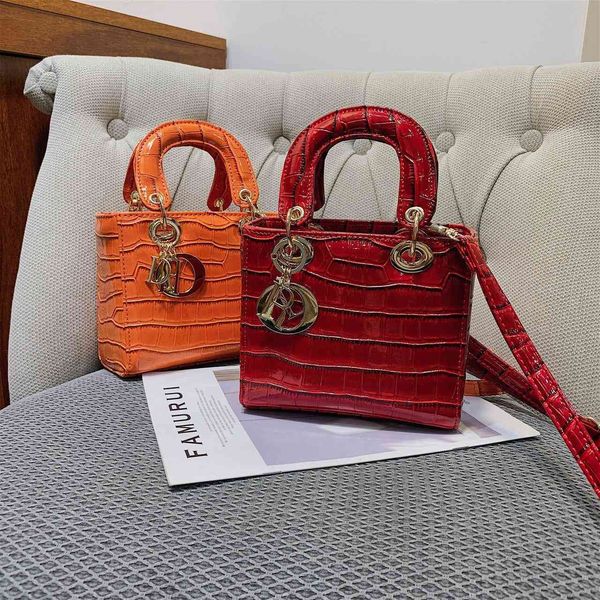 factory direct sale 75% off new feeling foreign style women's 2021 new korean version stone texture messenger bags
factory direct sale 75% off new feeling foreign style women's 2021 new korean version stone texture messenger bags