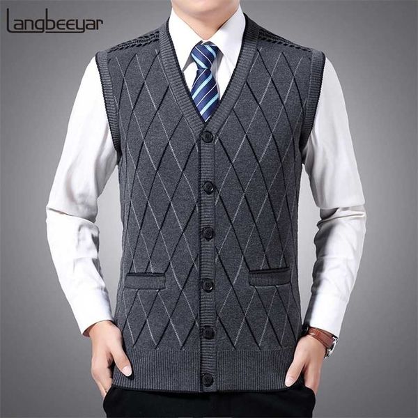 fashion brand sweaters men pullovers vest sleeveless slim fit jumpers knitwear autumn korean style casual clothing male 211102, White;black
fashion brand sweaters men pullovers vest sleeveless slim fit jumpers knitwear autumn korean style casual clothing male 211102, White;black