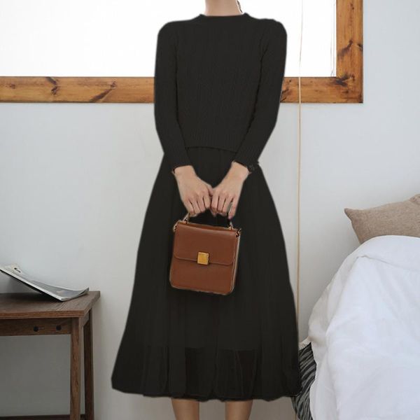 casual dresses korean fashion sweater 2021 autumn winter vintage o-neck long sleeve stitched mesh big swing robe female vestidos, Black;gray
casual dresses korean fashion sweater 2021 autumn winter vintage o-neck long sleeve stitched mesh big swing robe female vestidos, Black;gray
