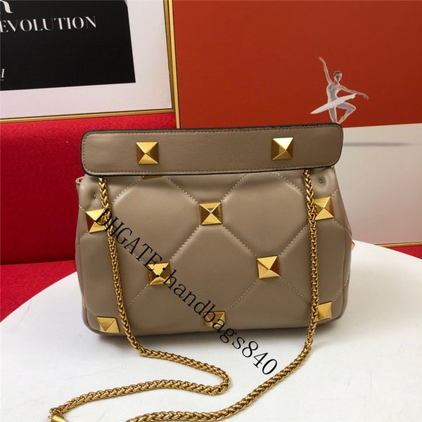 preppy style luxury designer shoulder bags napa leather chain nail fashion bag handbag gold rivet flip over cross body handbags
preppy style luxury designer shoulder bags napa leather chain nail fashion bag handbag gold rivet flip over cross body handbags