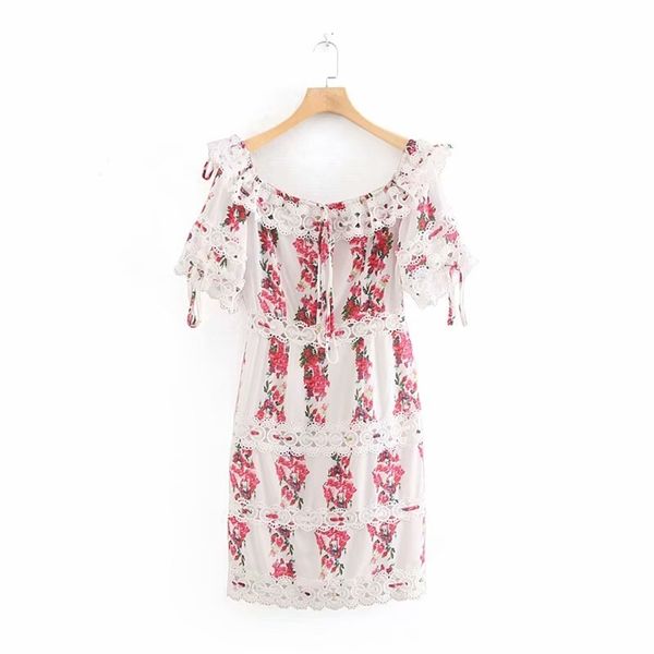 stylish chic lace embroidery spliced floral print mini dress elegant women slash neck dresses cute girls casual outfit 210531, Black;gray
stylish chic lace embroidery spliced floral print mini dress elegant women slash neck dresses cute girls casual outfit 210531, Black;gray