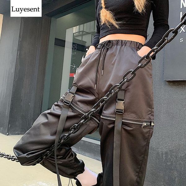 women's pants & capris punk black detachable zip cool women cargo lady shrinkable shir buckle zipper rock outdoor hip- ankle-length tro, Black;white
women's pants & capris punk black detachable zip cool women cargo lady shrinkable shir buckle zipper rock outdoor hip- ankle-length tro, Black;white