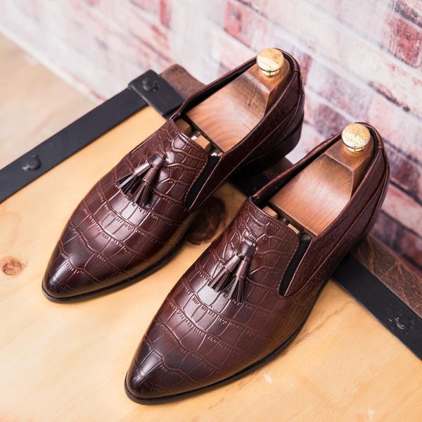 dress shoes pointed casual leather single tassel breathable men's, Black 
dress shoes pointed casual leather single tassel breathable men's, Black
