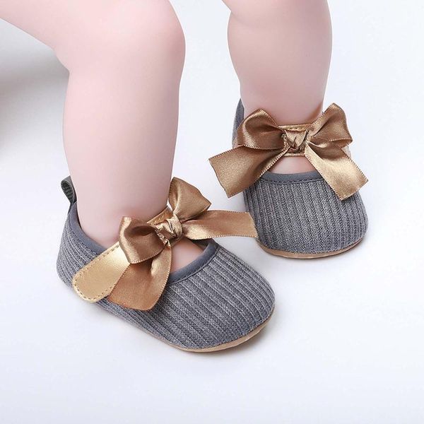 first walkers girls single princess shoes pearl shallow children's flat shose kid baby bowknot 2021 spring autumn
first walkers girls single princess shoes pearl shallow children's flat shose kid baby bowknot 2021 spring autumn