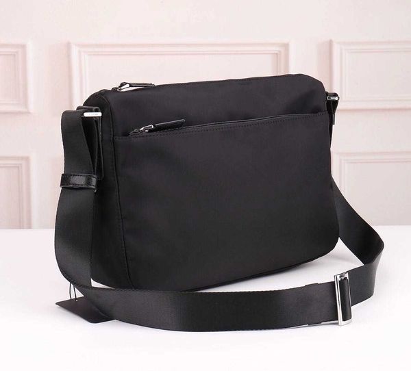 sports wholesale fashion shoulder bag messenger bag cross body bag men twin set chain purse classic satchel handbag canvas parachute
sports wholesale fashion shoulder bag messenger bag cross body bag men twin set chain purse classic satchel handbag canvas parachute
