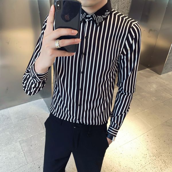 striped-out fashion thin fit shirts dressed in casual business shirt long sleeve streetwear social party men's blouse 2021 ga24, White;black
striped-out fashion thin fit shirts dressed in casual business shirt long sleeve streetwear social party men's blouse 2021 ga24, White;black