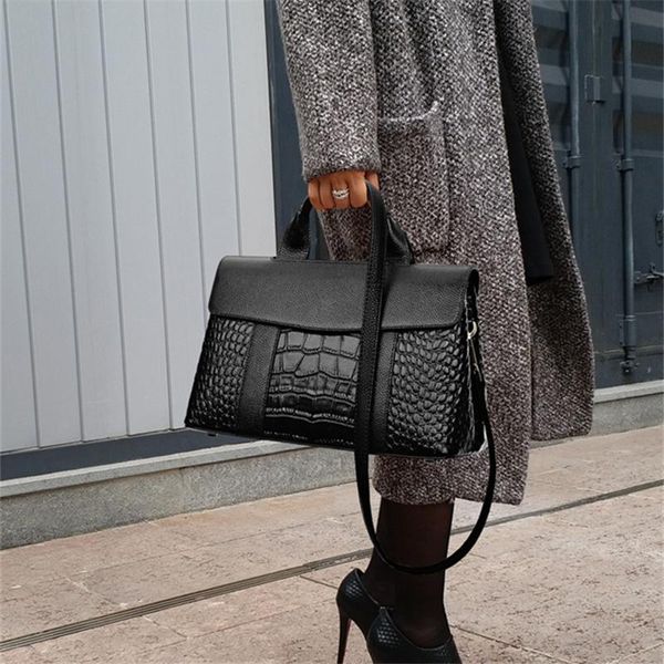 evening bags black pillow bag for women luxury handbags all match alligator single shoulder famous sac luxe
evening bags black pillow bag for women luxury handbags all match alligator single shoulder famous sac luxe